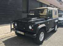 Defender 90 Black Edition