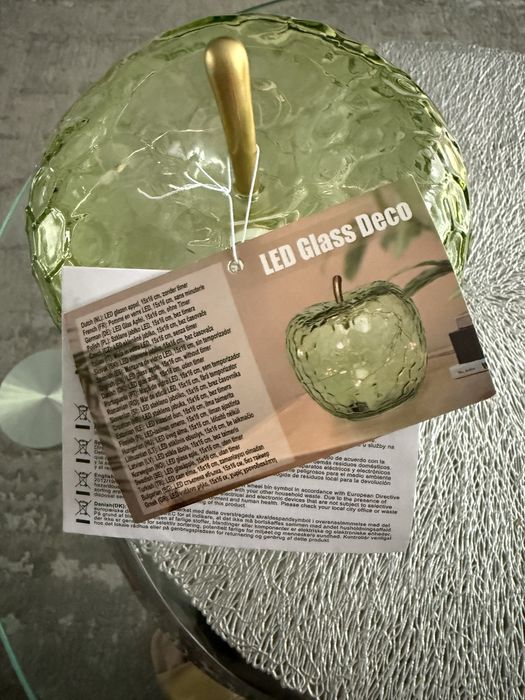 Lampka jabłko ledowe szklane