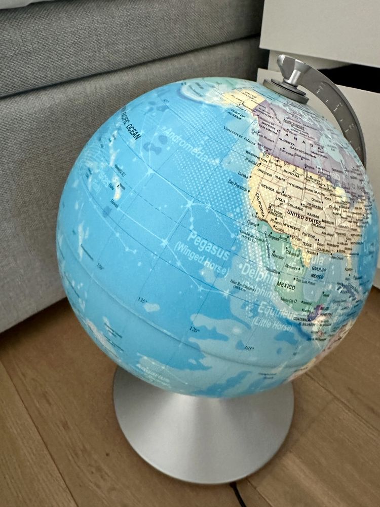 globus geograficzny podświetlany