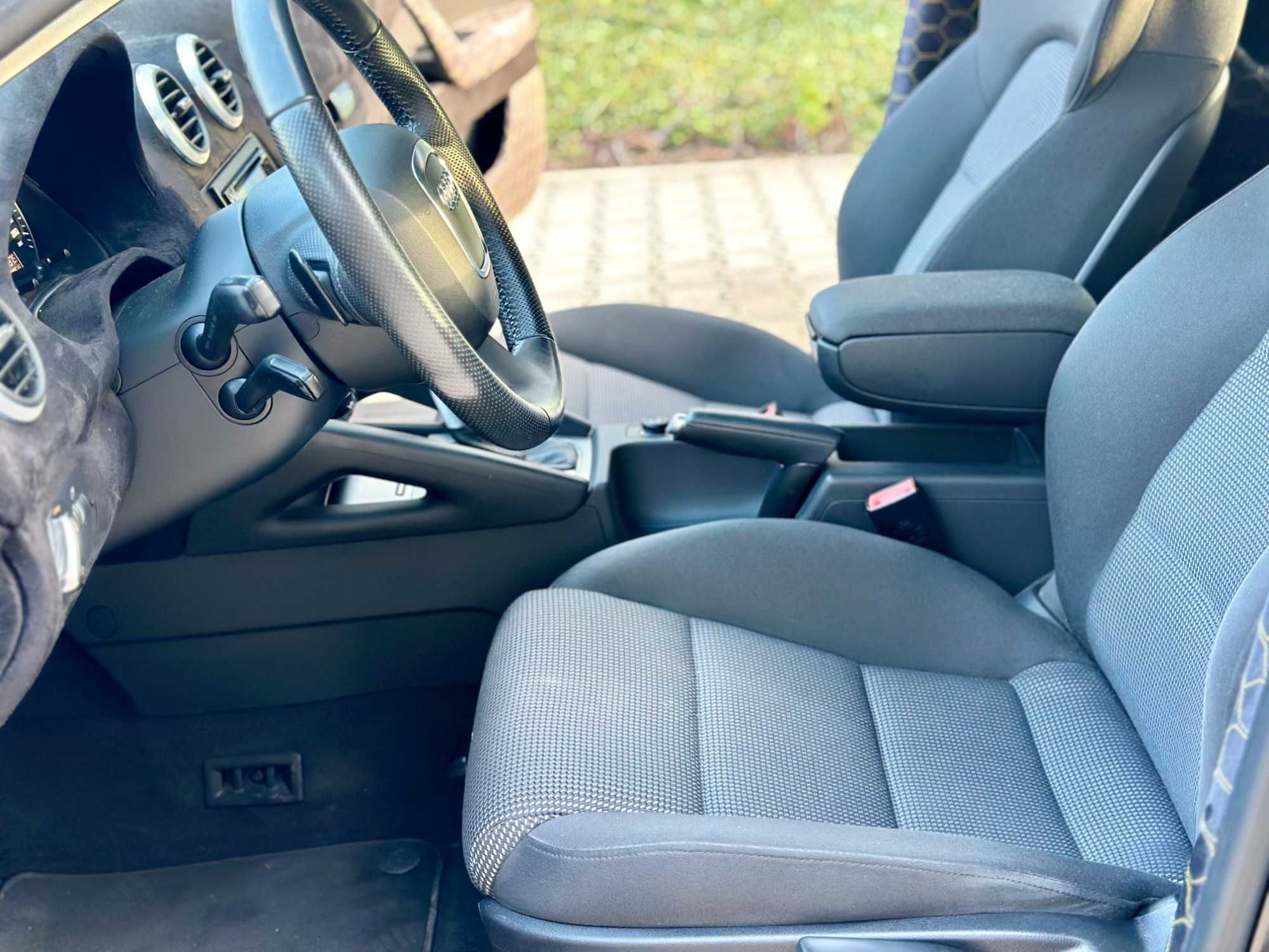 Audi A3 2.0 TFSI quattro (NIEBO) + alkantara