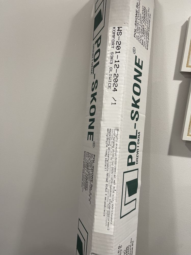 Drzwi  łazienkowe marki POL SKONE