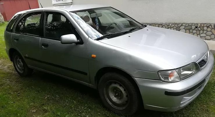 Nissan Almera n 15 1999r.