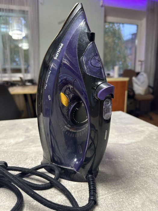 Праска PHILIPS Azur Performer Plus