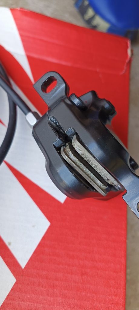 Travões de disco Shimano MT-200
