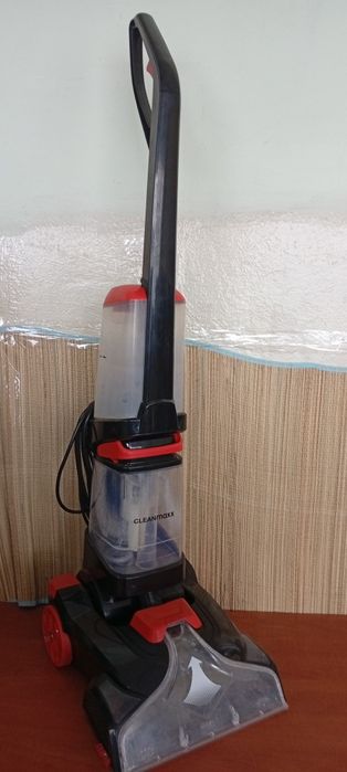 Odkurzacz piorący do dywanów i wykładzin dywanowych