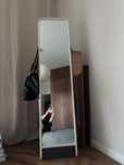 Lustro Ikea KNAPPER