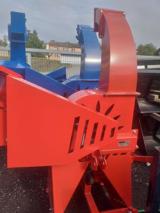 Rębak do gałęzi R12 DENIS Demarol do 10cm miękkie do 7 cm twarde