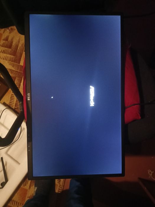 Монитор Qube 144гц игровой как новый