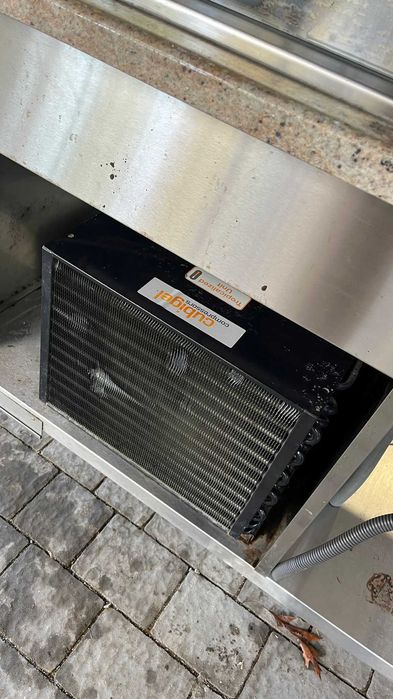 Witryna chłodnicza z wanną chłodniczą Dora Metal DM-94940.05