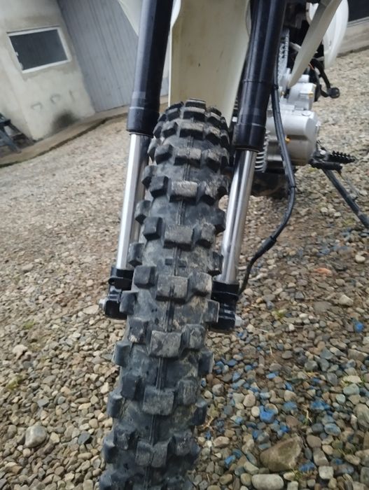 Мотоцикл 200 куба