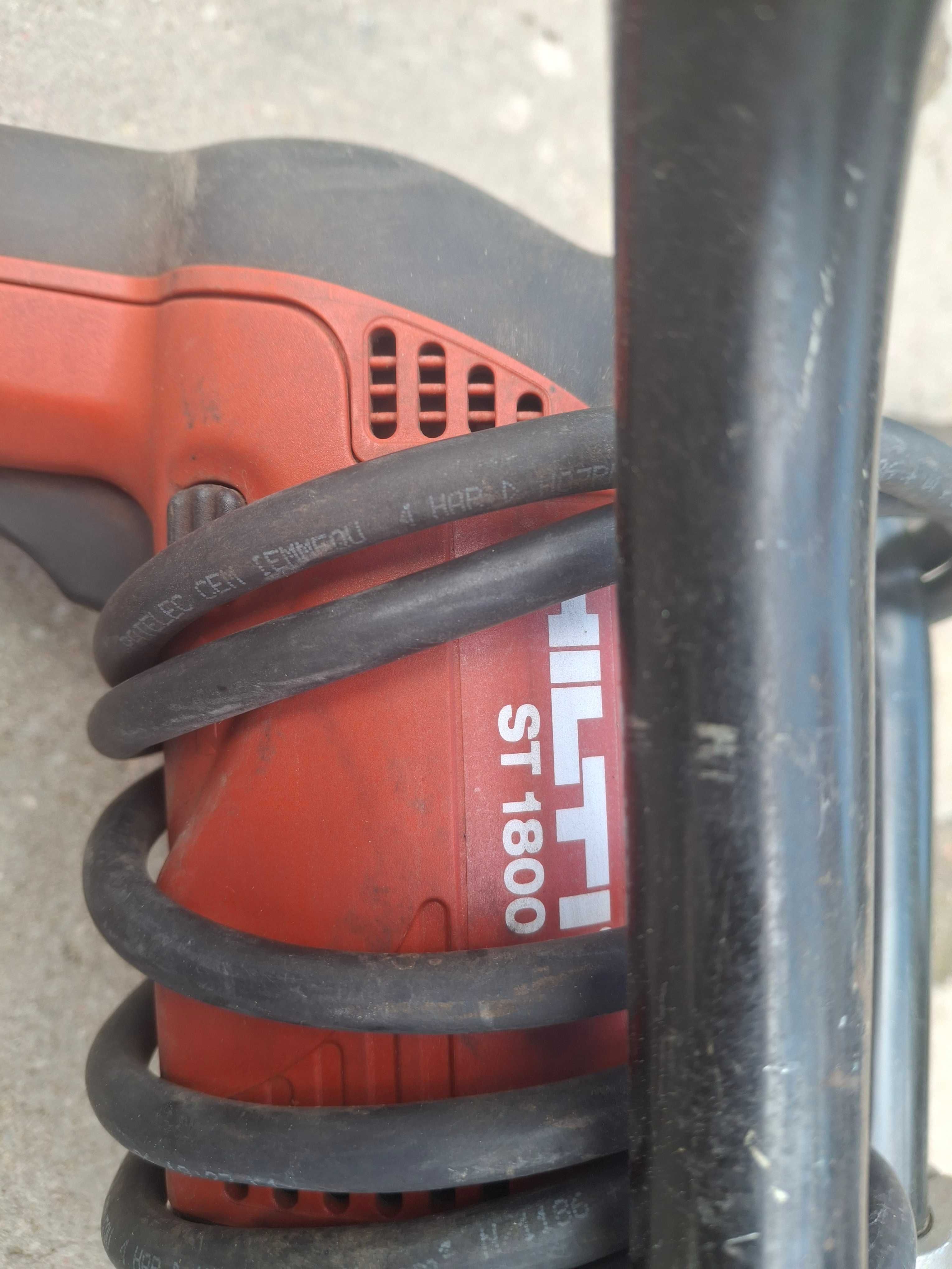 Hilti ST1800 + Hilti SDT5 do konstrukcji stalowych wkrętarka do dachów