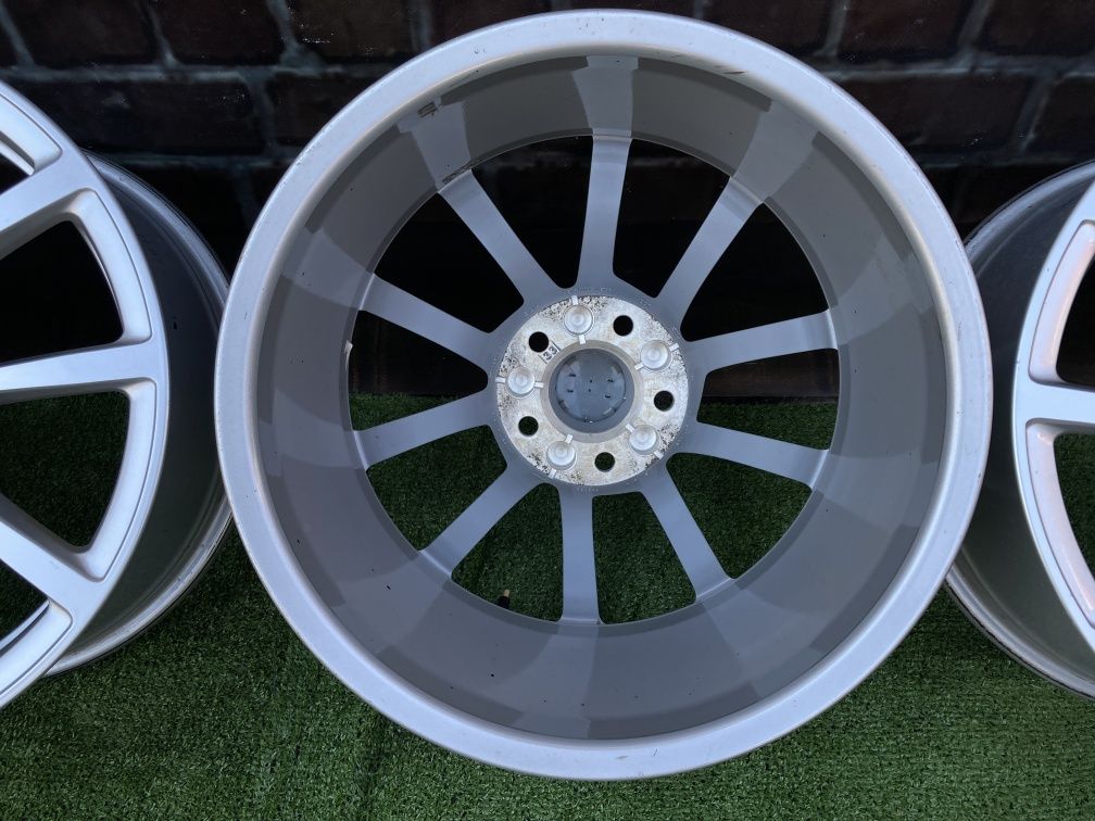 Диски ковані R 17 5/112 7.5J ET 36 Volkswagen. Фольксваген Ауді.