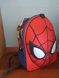 Mochila Spider Man 3D +oferta. Marvel