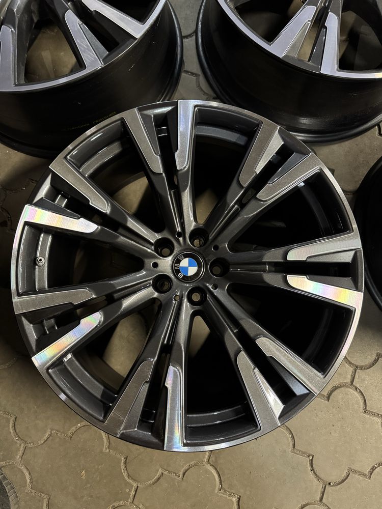 Диски б.у Original BMW X7 5.112 R22 ET32 9.5J ET43 10.5J 4 шт