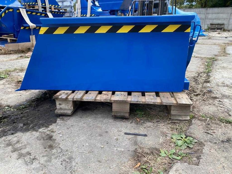 Spawana stalowa szufla mechaniczna 750 L