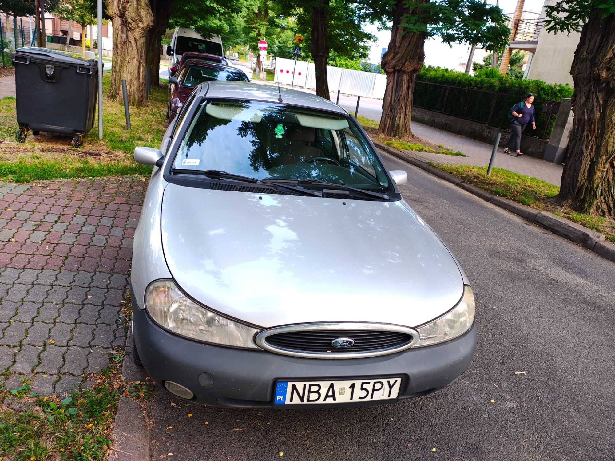 Ford Mondeo MK2 2.0