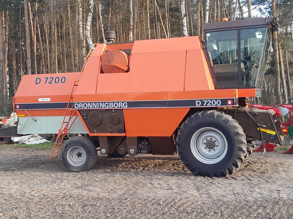 Kombajn Dronningborg 7200 jak massey ferguson claas new holland