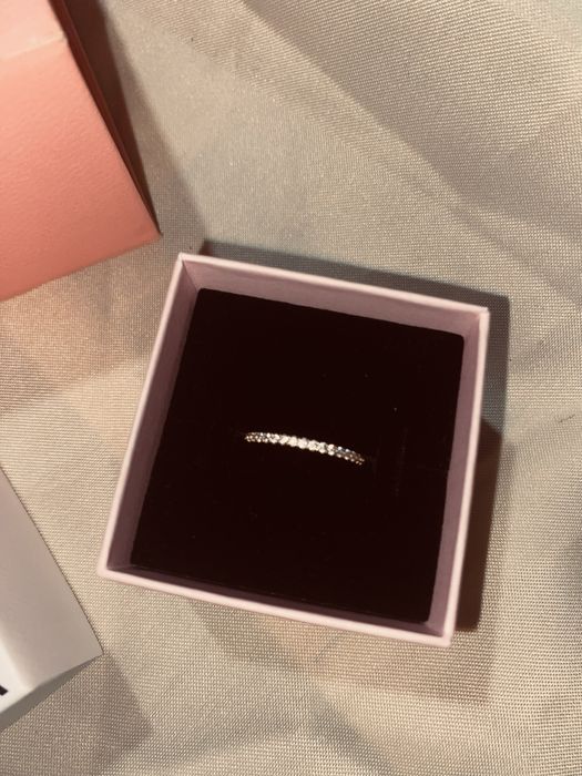 Anel (PANDORA) dourado