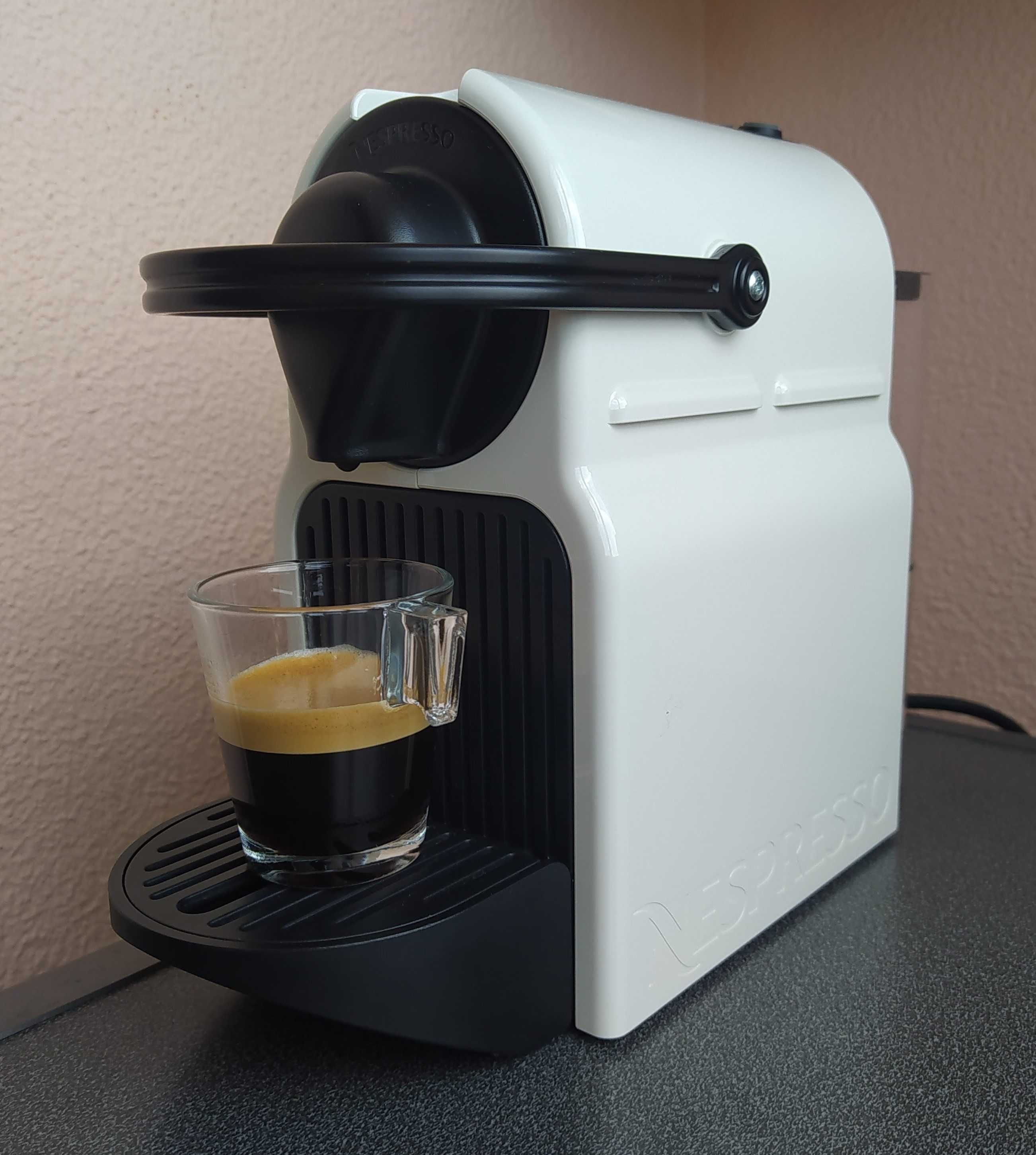Máquina café Nespresso KRUPS Inissia
