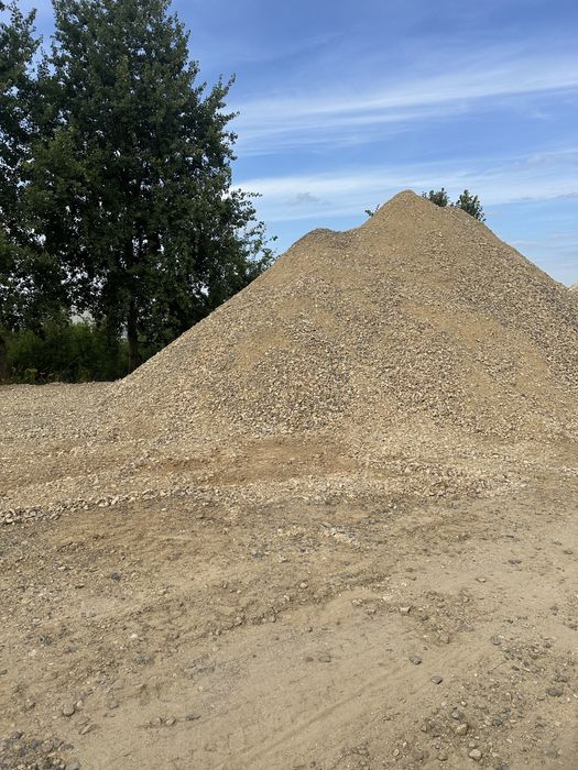 Kruszywo drogowe, piasek, ziemia czarna - sprzedaż, transport i usługi