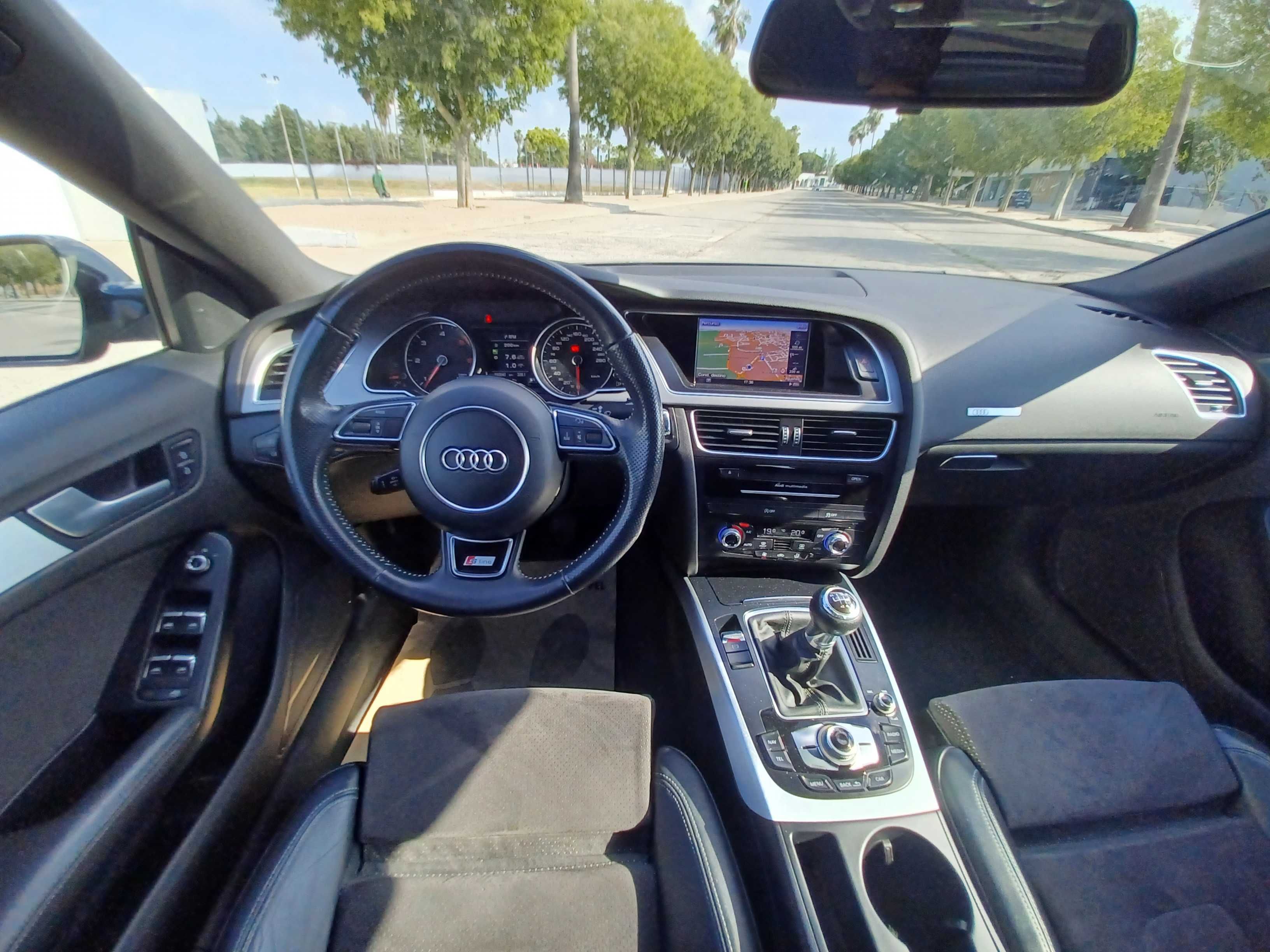 Audi A5 Sportback 2.0 TDI S-LINE Interior e Exterior – 190 CV