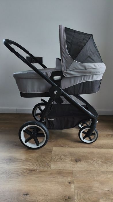 BALIOS M CYBEX 3w1 Wózek wielofunkcyjny z fotelikiem ATON 4