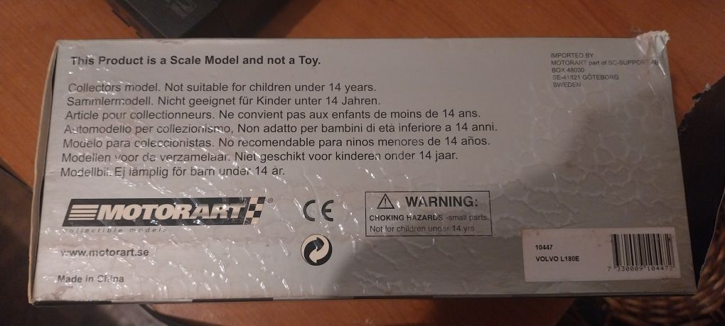 1/50 Caterpillar 140H Motor Grader and Volvo L180E