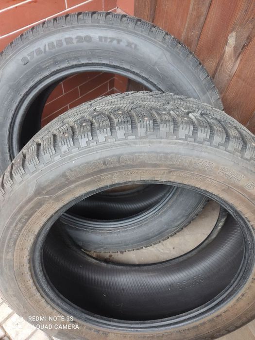 Продам зимову гуму (шиповану) Nokian Hakkapelitta 5 275/55/20