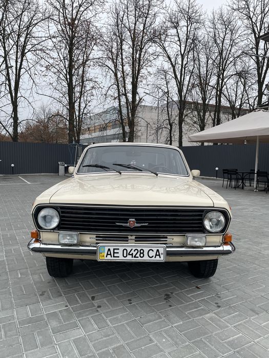 Волга (2410) газ (1989) год