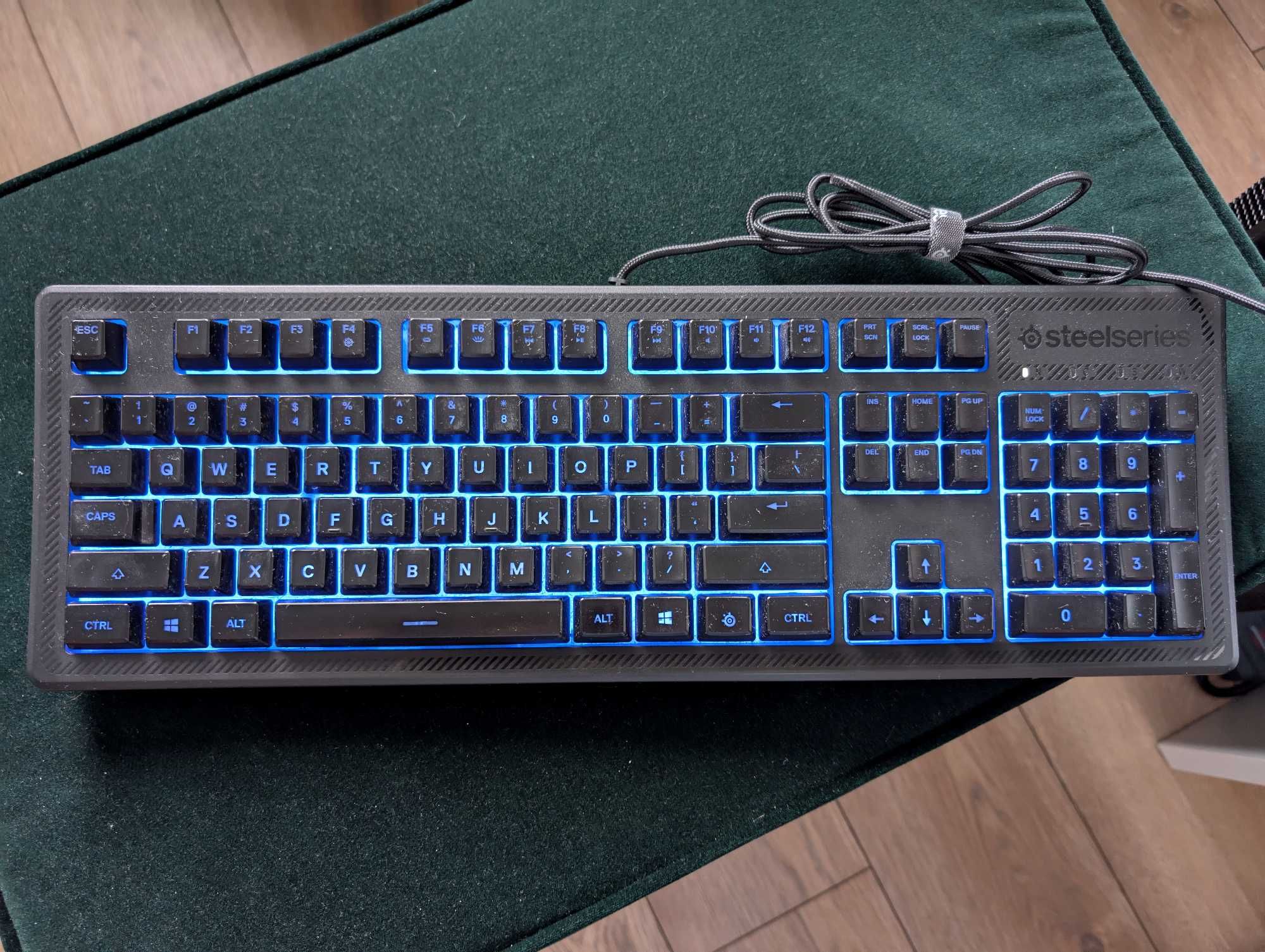 Klawiatura RGB SteelSeries Apex 150
