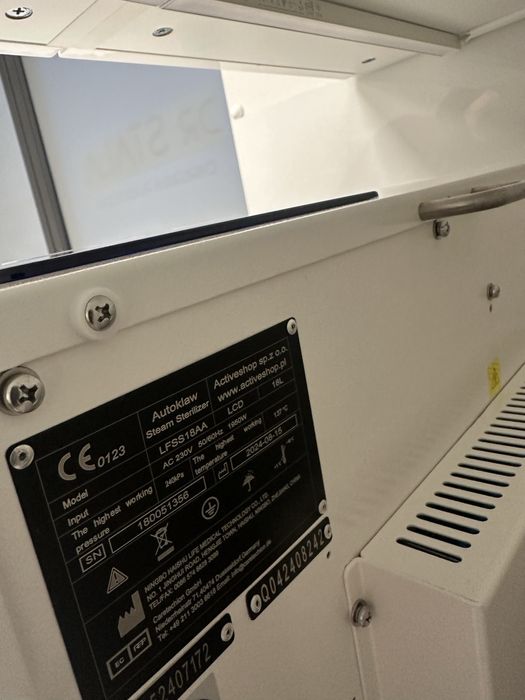 Nowy autoklaw Lafomed 18 klasa B lfss-18aa ( wersja wzmocniona) 2 lata