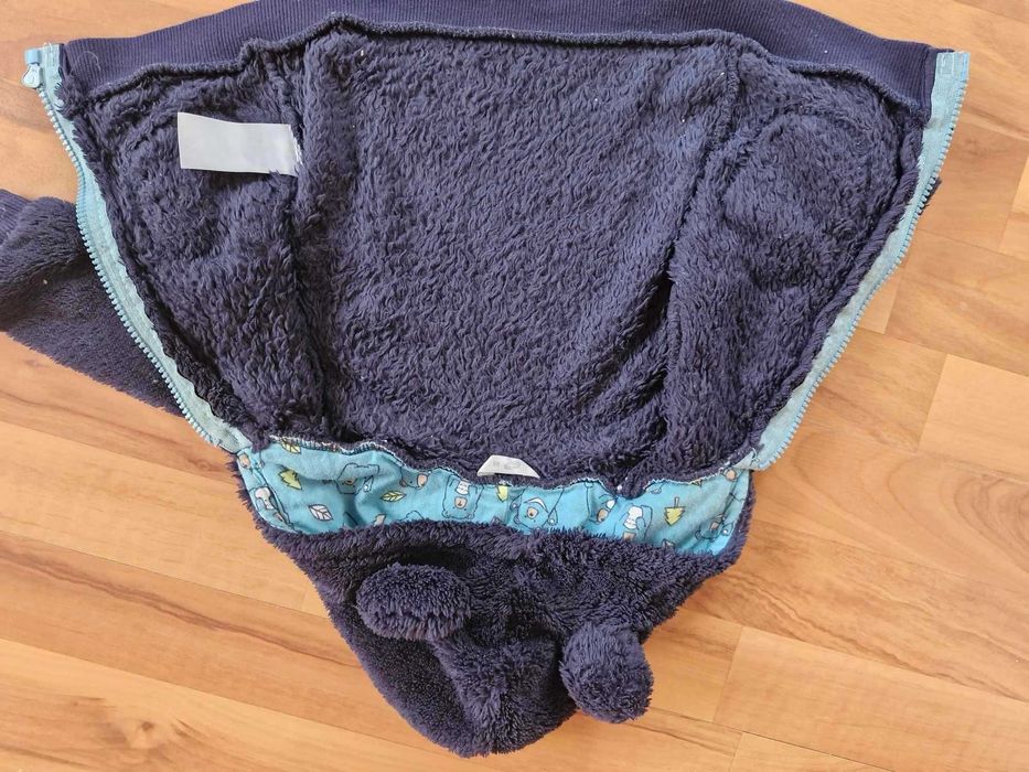 Zestaw ciepłych zapinanych bluz