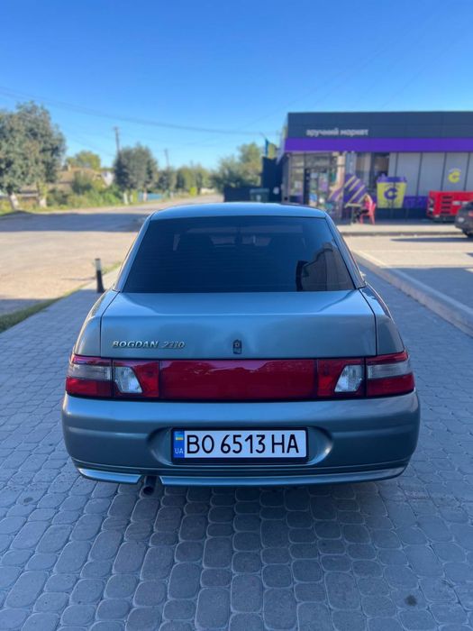 Продам Ваз 2110 Богдан