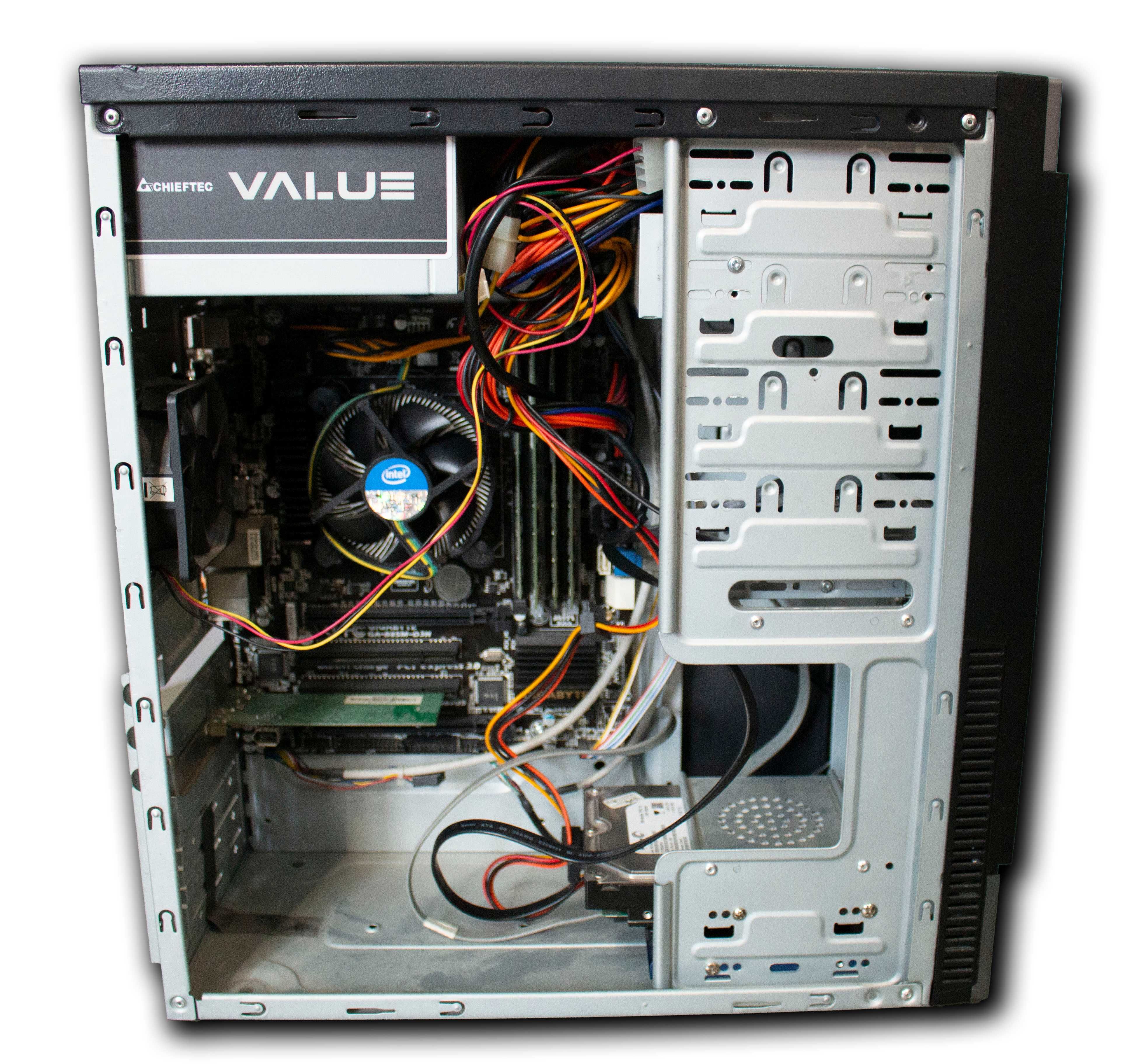 Komputer Intel Core i7 - 4790 CPU 3.60GHz  16GB ram SSD