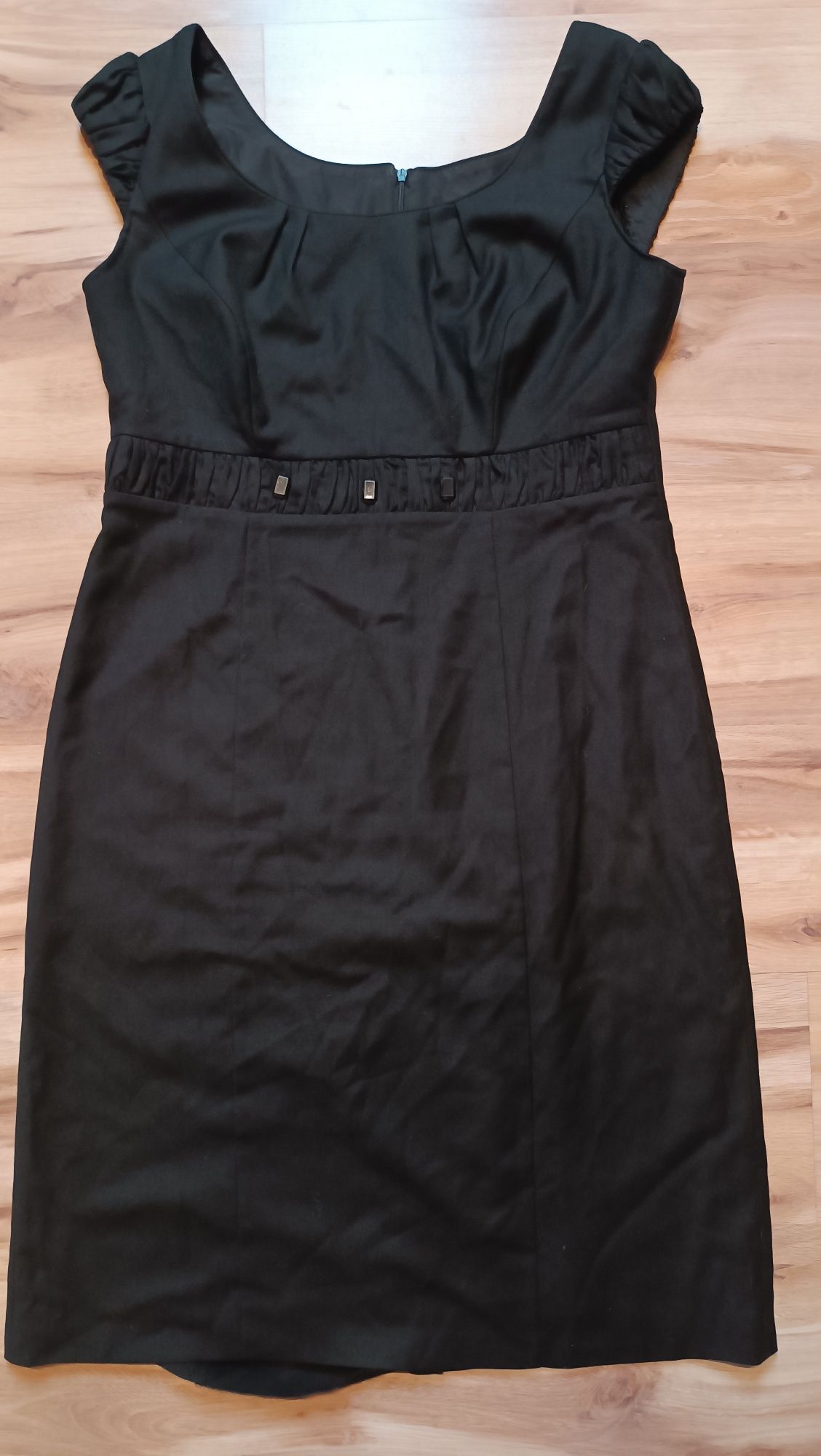 Sukienka czarna elegancka r.XL bakko
