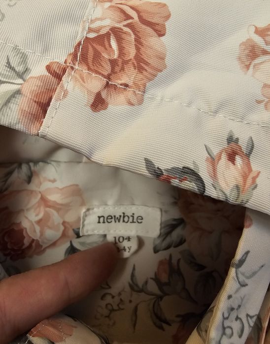 Newbie przepiękna kurtka w rozmiarze 104. Nowa z metką!