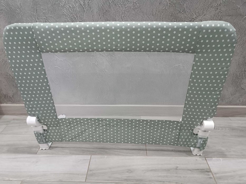 Barierka zabezpieczająca Interbaby do łóżka 90 cm