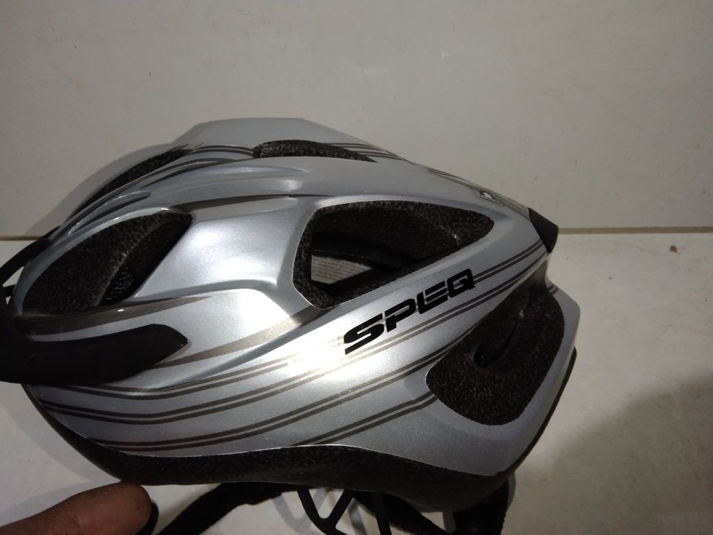 Kask rowerowy SPEQ rozmiar M/L