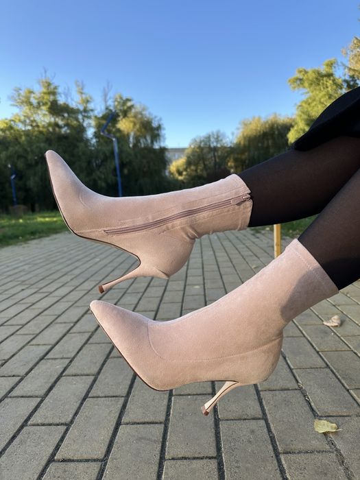 Жіночі ботильйони