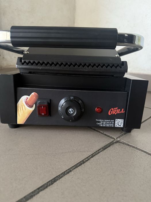 Гриль Прижимний-Контактний Професійний Good-Food!