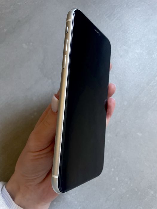Iphone XR biały