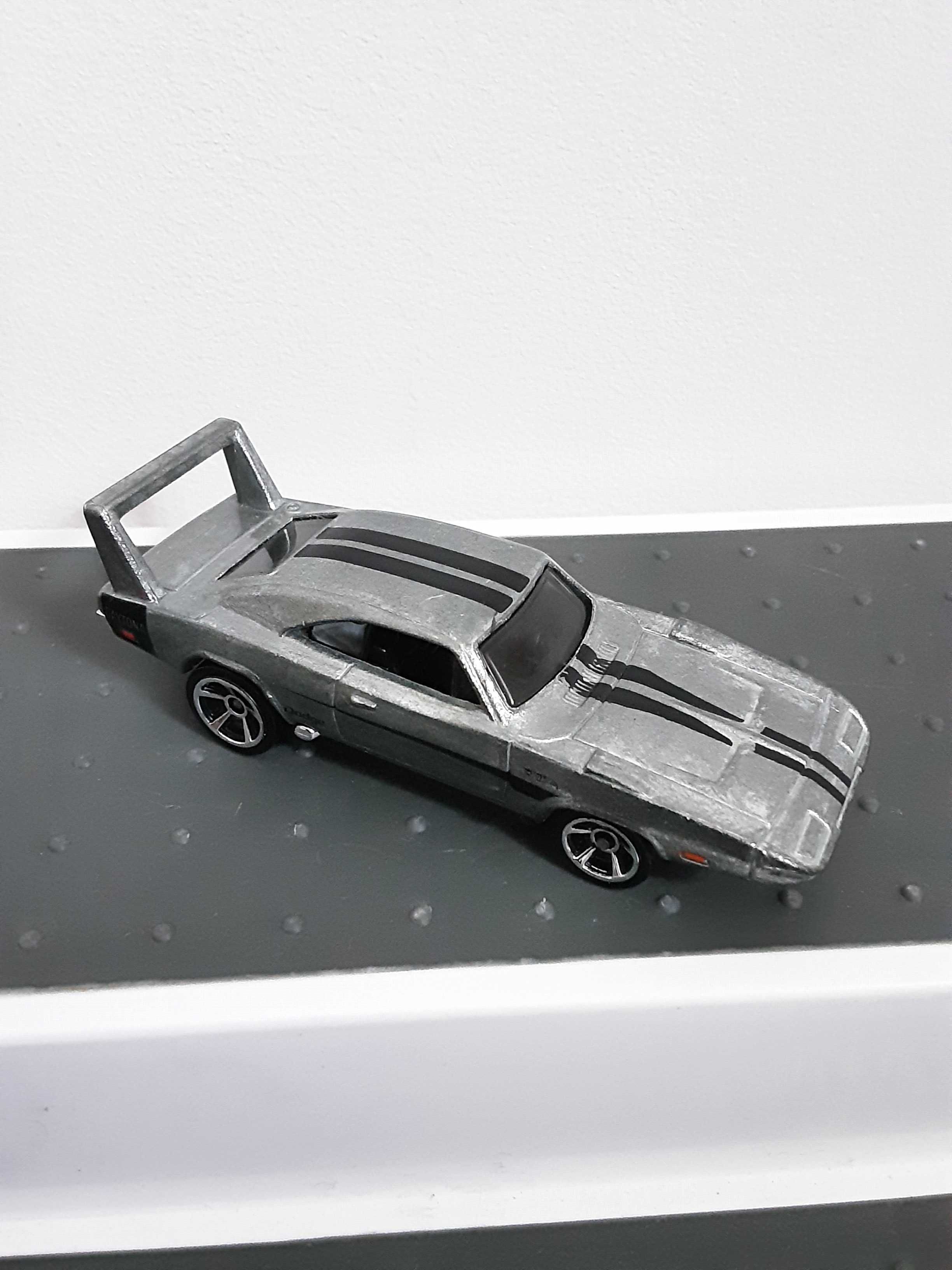 Lote 5 Hot Wheels