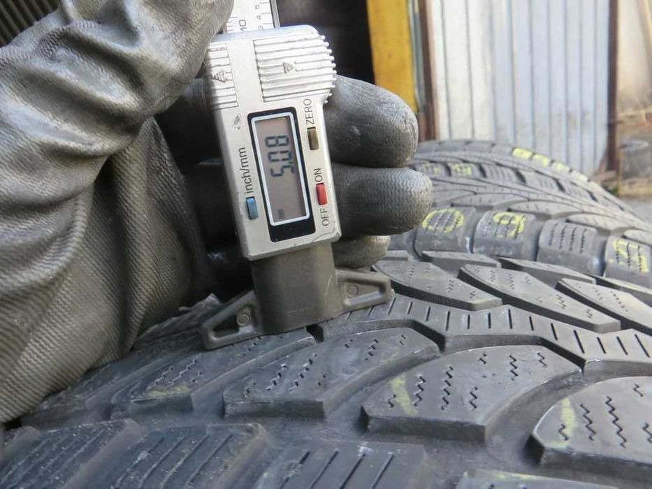 225/60 R16 98Н Bridgestone BlizzakLM-32 Зима 4штуки