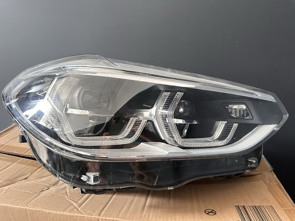 Фара BMW G01/G02
