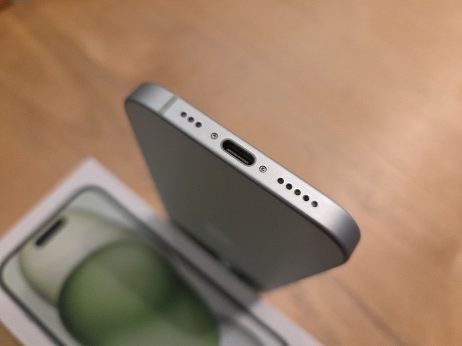 iPhone 15 Green 128gb