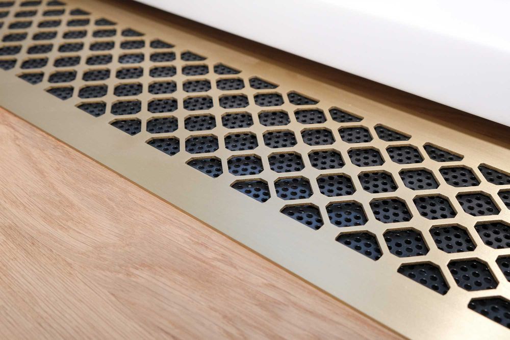 Вентиляционные/декоративные решетки из латуни, стали, алюминия, меди