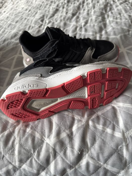 Vendo sapatilhas das adidas