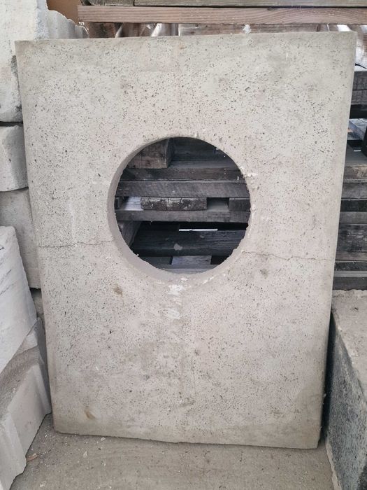 Płyta przykrywająca komin