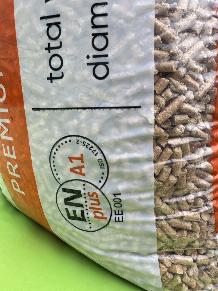Certyfikowany pellet świerkowy z Estonii, EN PLUS, super kaloryczny