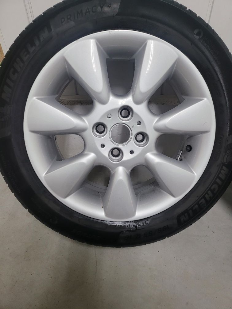 Felgi koła z oponami letnimi Michelin 195/55/16  4x100